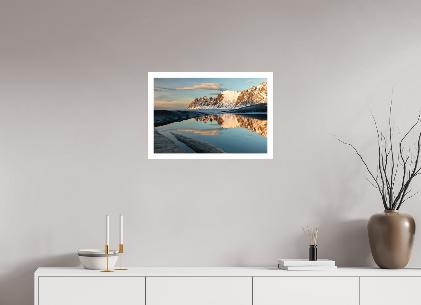 60 x 40 cm, Unframed Devil's Jaw